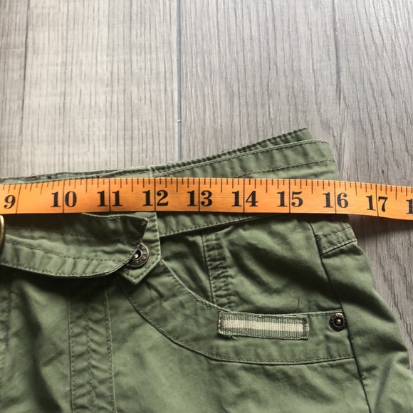 Bum Equipment woman’s shorts, front & back pockets, Size 8 - Picture 5 of 8